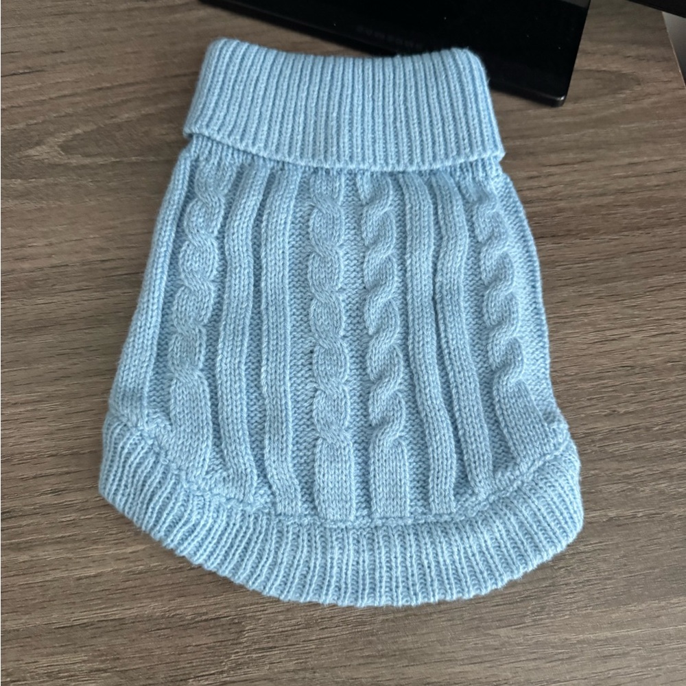 Pet Cable Knit Turtleneck Sweater